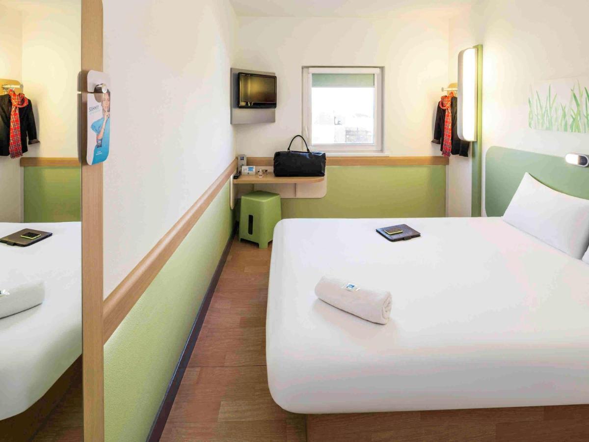 Hotel Ibis Budget Aix Les Bains - Gresy Exterior foto