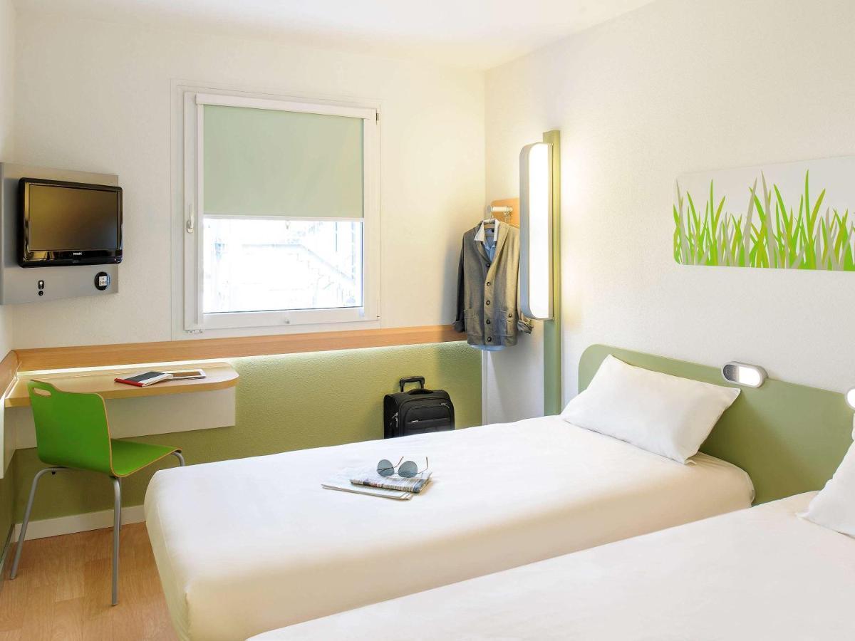 Hotel Ibis Budget Aix Les Bains - Gresy Exterior foto